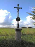 /album/krizek-u-vsi/a2966177-krizek-nad-obci-korenjpg-1-620x0p0-jpeg1/